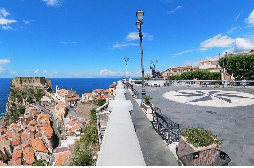 Scilla Centro Bed and Breakfast Buitenkant foto